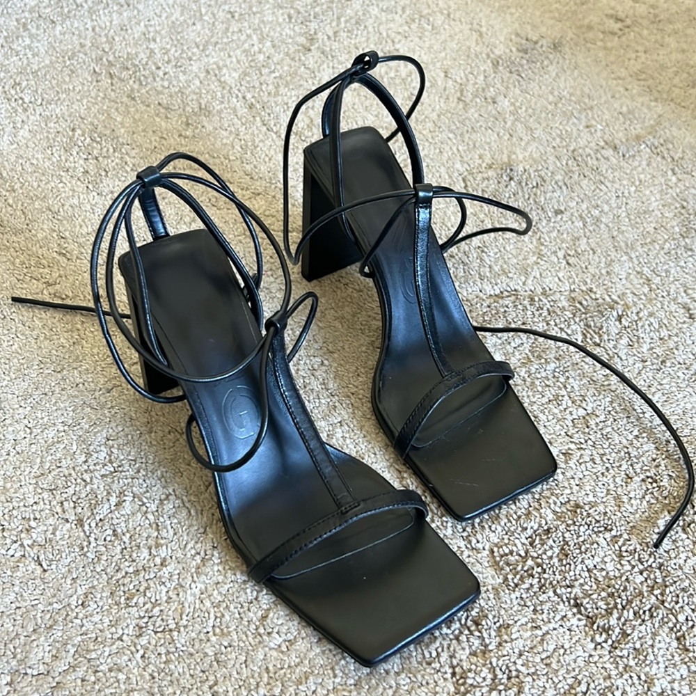 New! Mango T-strap heels